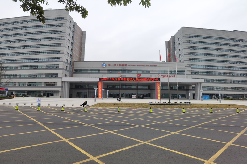 賦能區(qū)域醫(yī)療標桿 | 中佰為樂山高新區(qū)人民醫(yī)院打造全場景醫(yī)用家具解決方案